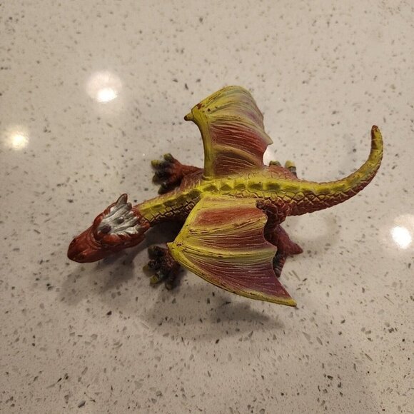 MEGAWINGS DRAGON 2005 Toy Major Action Figure - Picture 3 of 7